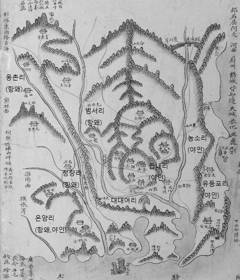 ꡔ울산부호적대장ꡕ에 보이는 협호의 노동성격 검토 105 <그림 1> 18세기 중엽 蔚山府地圖(ꡔ海東地圖ꡕ 수록) 그리고 1609년의 울산호적에는 항왜인뿐 아니라 향화야인도 등재되어 파견되었던 조수익의 書啓에 의하면, 密陽에는 降倭가 저희끼리 한 마을을 이