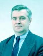 이후집단농장대표 (1963~1975), 물류연합대표 (1976~1986), 농업콤비나트대표 (1988~1992) 를거쳐 1992년쿠르스크주주지사에당선되었다.