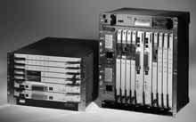 제 1 장라우터 Cisco 10000 Series Internet Router Cisco 10000 Series 는수백또는수천에달하는 T1/T3 환경의인터넷고객을지원하고자하는서비스제공자들을위해설계된고급 Cisco 에지통합제품군입니다.