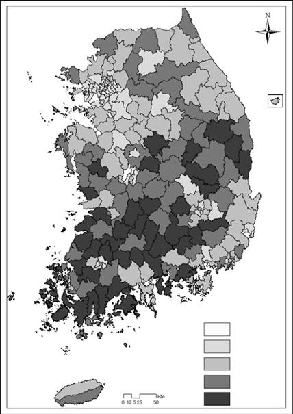 29-39 agede (%) above 65 (%) <10 10-20 20-40 40-60 >60 <10 10-20 20-40 40-60 >60 Fig 6. Spatial distribution of the proportion of one-person households aged 20-39 and above 65.
