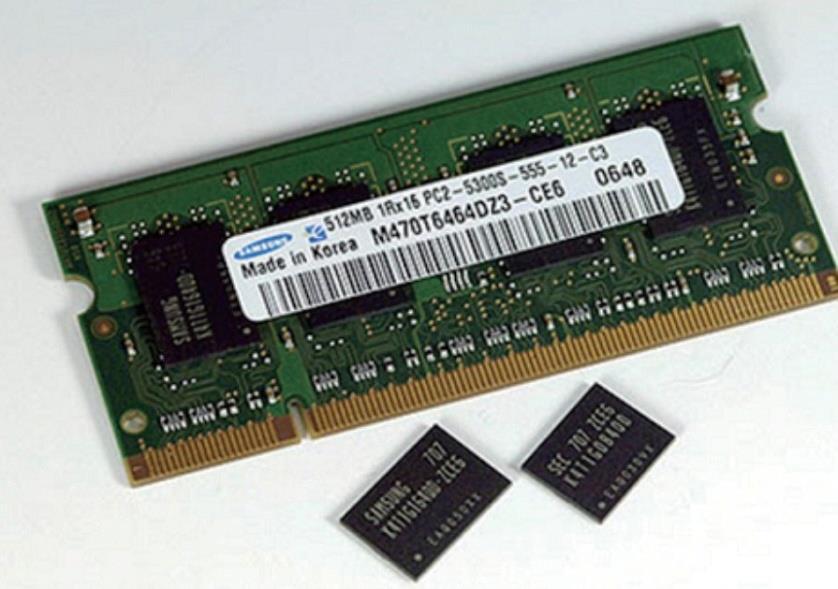 주기억장치 2 RAM(Random Access Memory) 사용자가작성한문장이나프로그램이기억되는기억장소