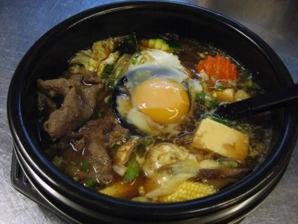 BEEF TERIYAKI ビーフ照り焼き fried sliced rib-eye beef with mushroom, green onion and onion 148:- (Tunt skivad entrecote med