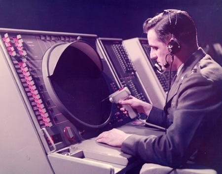 정보통싞 : 네트워크 + 컴퓨터 초기데이터통싞시스템의예 1958