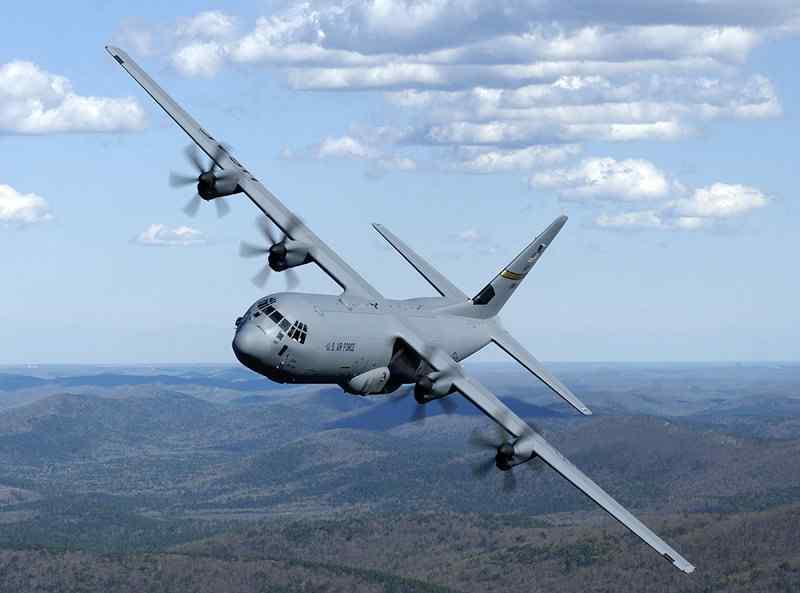 무기체계정보( 항공 ➀) v 이스라엘 Elbit Systems 사, 루마니아공군과 C-130 성능개량계약체결 - Elbit사 Systems사는 C-130 수송기를성능개량하기위해루마니아공군과약 1,806만달러 상당의계약을체결함 - C-130은 Elbit사의자회사인 Elisra Electronic