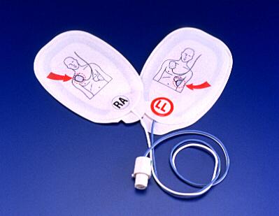 Paddles --Self-adhesive Self-adhesive disposable disposable defibrillation defibrillation electrodes electrodes AED AED 나 manual manual defibrillator defibrillator
