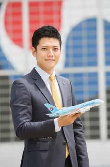 20 2016 Korean Air Campus Recruiting 2016 Korean Air Campus Recruiting 21 항공정비 관리자양성을목표로항공기 Operation을위한기술지원 (Engineering), 정비기획등다양한항공기정비업무분야에서근무하게되며, 직원개인의능력과직무적성을고려한경력개발 Program을통하여자신의경력을쌓게됩니다.