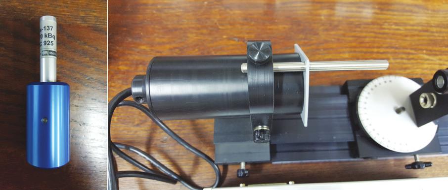 납반가층의실험연구 163 Fig.. Experimental use for equipment. a. Radioactivity 370 kbq of cesium 137. b. G-M counter. Fig. 3. Apparatus used of G-M counter and rate meter for measuring the HVL of 137 Cs.