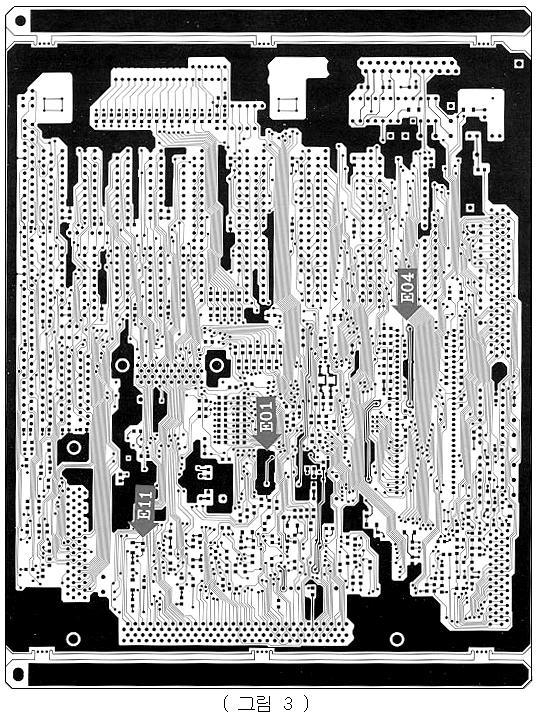 기타여기에덧붙여또하나의규칙을소개하여보면 PCB 제조대책설계규칙중 9번째 (M09) 인데내용으로서는 Silk Screen Data가부품 Hole, Via Hole,