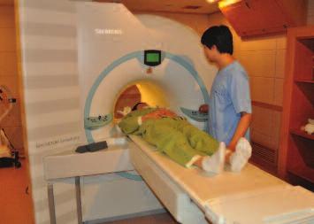 5T MRI(HD) : 암질환환자의경우한번에전신검사가능 - 16채널 MDCT :