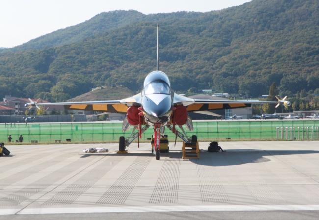 (FA-50 12), 싱가폴 (12) 오만 (8) 태국 (FA-50 12) 주 : Mach 1.
