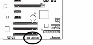 앞면 USB 케이블을연결하는동안, 케이블과커넥터사이의잘못된연결로장치가올바로작동하지않거나손상을입을수도있습니다.