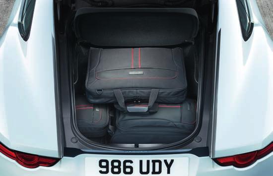 LUGGAGE SPACE 38 LITRES OPTIONAL POWERED TAILGATE* FTYPE 쿠페는 최대