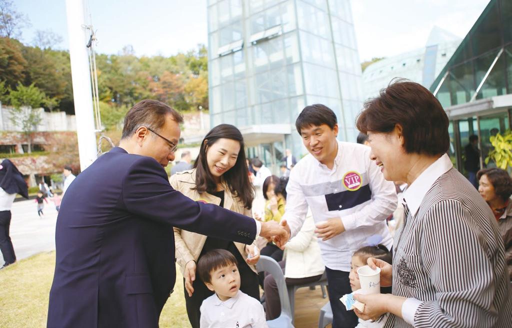 행사 / 블레싱서밋 29 이은경 집사(신문위원) 축복의 절정 올해로 6년째를 맞는 할렐루야교회의 전도 축제, 블레싱 서밋이 지난 10월 22일 12시 본당에서