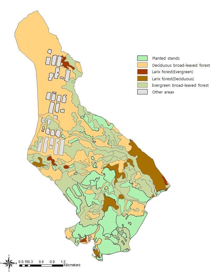 216 韓國島嶼硏究第 28 卷第 1 號 (2016 年 4 月 ) Present forest type map(2015) After 10 years(2025) After 30 years(2045)