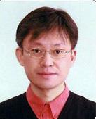 이호년 (Ho-Nyeon Lee) [ 정회원 ] 1997 년 7 월 : 한국과학기술원물리학과 ( 이학박사 ) 1997 년 9 월 ~ 2001 년 6 월 : 하이닉스선임연구원 2001 년 7 월 ~ 2004 년 3 월 : 하이디스테크놀로지책임연구원 2004 년 4