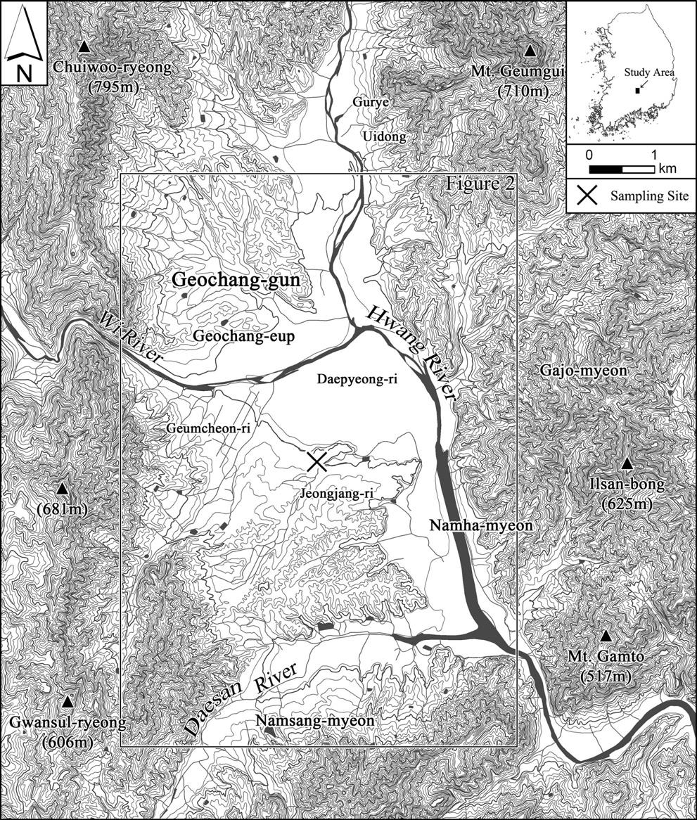 경남 거창분지 정장리 뢰스-고토양 연속층의 퇴적물 특성과 편년 Figure 1. Topography around the Geochang Basin. 거창분지 지형개관 유산(1,507m) 동쪽 거창군 북상면 월성리 부근에서 발 (Figure 2).