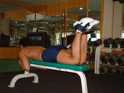 Lying Dumbbell Leg Curl START: