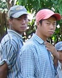 미전도종족을위한기도미얀마의 Tai Laing 민족 : Tai Laing 인구 : 113,000 세계인구 : 113,000 주요언어 : Tai Laing 미전도종족을위한기도미얀마의 Tai Lue 민족 : Tai