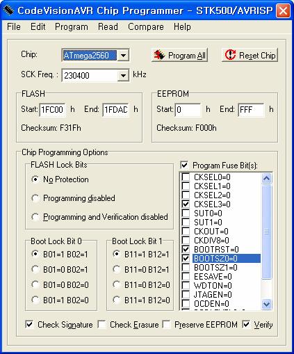 AVR_COM(Atmega560 사용 ) 보드에부트로더심어보기 ICCAVR에서생성된 Boot프로그램을 CodeVisionAVR 프로그래머로써넣기설정 : Chip : Atmega560 Fuse 설정 : CKSEL3, BOOTRST, BOOTSZ0를체크함 ( 나머지는 No check) 먼저 HEX 파일로드한뒤에 Erase Chip -> Flash 프로그램