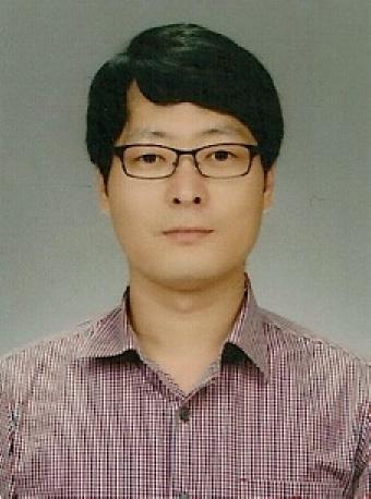 한국산학기술학회논문지제 13 권제 11 호, 2012 of respiration, EGG, and voice, Yonsei University, A thesis for the degree of doctor, 2006. [18] Ministry for Health(MW). http://www.mw.go.