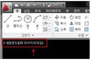 Chapter 3. AutoCAD Q&A Q1) 작업영역의왼쪽상단코너의 [ 뷰포트컨트롤 ] 을표시하지않게하려면? 답 ) OPTIONS ( 옵션 ) 설정을통해보이지않게설정할수있습니다. < 조작순서 > 1) OPTIONS 명령을실행하고 [3D 모델링 ] 탭을선택합니다. 2) [ 뷰포트에도구표시 ] - [ 뷰포트컨트롤표시 ] 의체크를해제합니다.