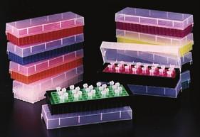 0 ml tube 80개보관가능 모서리가덜날카롭고 well 직경이넓음 Cone모양의바닥과 labeling 처리가능 Container는 VersaTop hinge design으로분리및뒤로젖혀사용가능 80-well tube rack with container Cat. no.