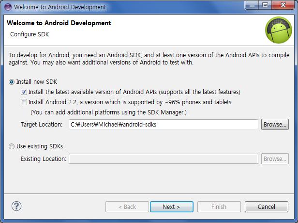 9 패키지선택화면이나타나면 Accept License 항목을체크한다음 [Install] 버튼을클릭하면설치가진행됩니다. Android SDK Manager의설치가진행된후에는이클립스메인화면으로이동하게됩니다.