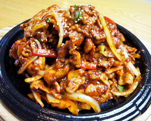 Breast fillet in Mild or Spicy Sauce with Vegetables 소불고기 $17