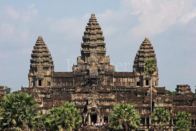 <앙 코 르 와 트 (Angkor Wat )> 바 산 나 왕 다 가 육 지 되 고 이 바 다 밑 으 로 숨 고