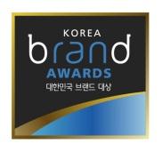 7백만명 ) 국내 S&P 신한카드 AA+ A- A 사 AA+ - B 사 AA+ BBB C 사 AA+ - D 사 AA - 0 5 10 15 20 영업자산 ( 조원 ) Fitch A- - BBB - - 개인신용판매금액기준시장점유율 (2015 년 12 월말기준