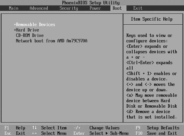 02 바이러스 바이러스의정의 악성코드중에가장기본적인형태 사용자컴퓨터 ( 네트워크로공유된컴퓨터포함 ) 내에서사용자몰래프로그램이나실행가능한부분을변형해자신또는자신의변형을복사하는프로그램을말함 최초의악성코드가만들진 1980년대이후에서 2000년대초반까지악성코드의주류를차지 1 세대 : 원시형바이러스 부트바이러스 플로피디스크나하드디스크의부트섹터에감염되는바이러스로,