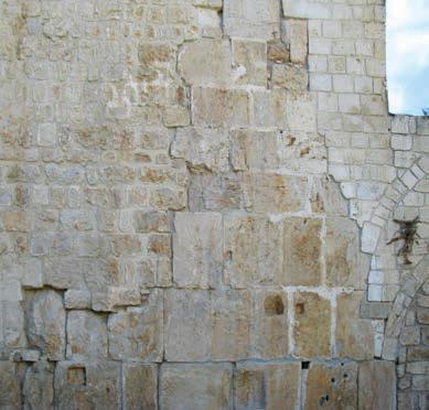 사진은몇남아있는벽돌의일부아래에표시 ( 더하기일부는나중에추가 ) 때때로로알려진예루살렘에서건물의, 하지만더나은 ( 현재시온산이라고도함 ) 예루살렘의서쪽언덕에하나님의교회설명 : 이것은아마도최초의진정한기독교교회건물의사이트있었던것으로생각된다. 예수의 ' 하나님의나라의복음 ' 에전파되었을것이다건물입니다. 이것은하나님의나라의복음을가르쳐예루살렘에서건물이었다.