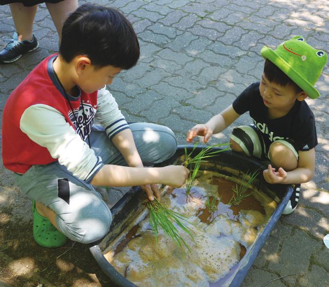 들에게가볍게뿌려주세요 ~ 13단지 / GMO공부일시 7월10일 ( 화 ) 오전10시30분지역회의매장행사초지이유식 7월5일 ( 목 ) 오전10시30분 / 선장소안산매장내모임방 7월4일 ( 수 ) 오전10시30분 / 안산모임방대상조합원누구나부동수정한양 / 이유식만들기안산매장 031-405-6253 참가비 1천원성포동소개교육소통자회의 7월3일 ( 화 )