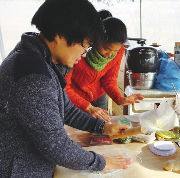 ) 분들이 많으 풍경지를 보시거든 마을에 문을 세요. 서로를 살리는 것들에 관심이 많 두드려 주세요. 외롭습니다.~~ 아요. 무엇보다 따뜻한 마음씨가 느껴 좋은 분들을 만나 지역살이가 즐거웠 집니다. 농토가 많은 대야미에 공동주 어요. 28년, 기대가 되는 이유입니 택이 개발된다는 소식에 어떻게 생태 다.