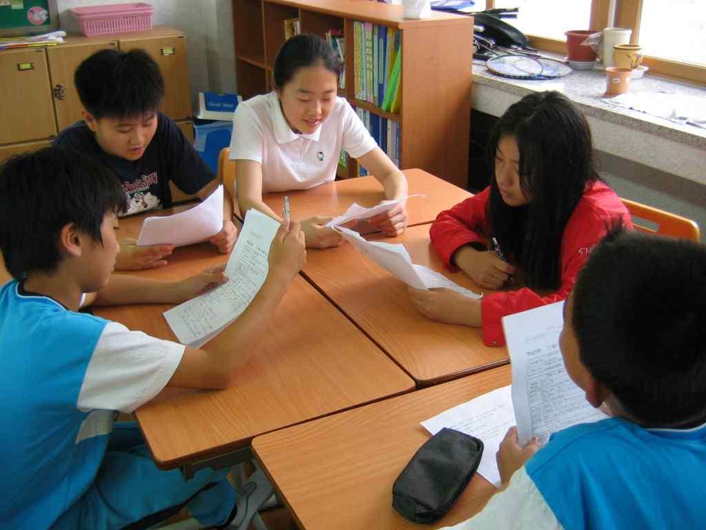 읽기와 말하기가 통합적으로 지도될 수 있고 학생들의 적극