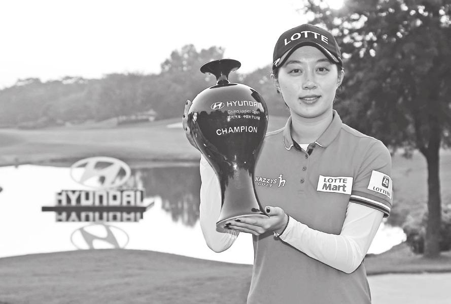 2014 년 KPGA 우승자 대회기간대회명골프장우승자 4.17~20 동부화재프로미오픈웰리힐리 CC 이동민 5.8~11 제 33 회 GS 칼텍스매경오픈남서울 CC 박준원 5.15~18 SK telecom OPEN 2014 스카이 72GC 김승혁 5.22~25 5.29~6.