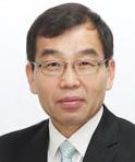 김재홍상임위원서울대학교정치학과를졸업 (1976년) 하고, 同대학교정치학박사학위 (1987년 ) 를받았으며, 미국하버드대학교니만펠로십을수료 (1996 년 ) 하였다.
