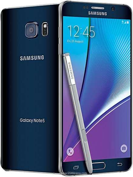 폴리머전지를적용한 Galaxy S6 그림 11. 폴리머전지를적용한 Galaxy Note5 폴리머는후발주자 삼성SDI 는폴리머전지시장에서입지가높지않다. 경쟁사대비투자시점이늦었기때문이다. 이역시국내고객대응중심의영업전략이었기때문이다. 최근국내고객사의전략변화로폴리머에대한투자를확대하고있으나아직매출규모가작고수율이다른제품에비해서높지않아서영업적자를보이고있다.