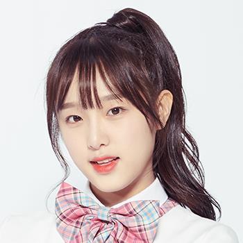 프로듀스 48 인물탐구 6~1 등 출연자 내용 이름 : 최예나출생년도 : 1999 년생소속사 :