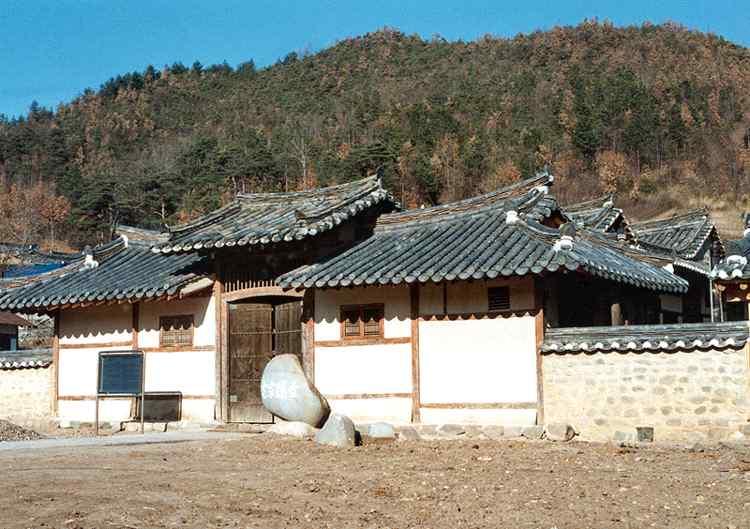 대티골마을소개 ] * 추천체험거리 : 고추따기, 산악자전거타기, 풍물놀이,