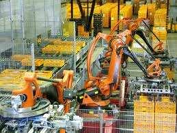 는농산물및식음료의물류에필요한포장 적재 팔레타이징로봇을생산하는독일의산업용로봇기업