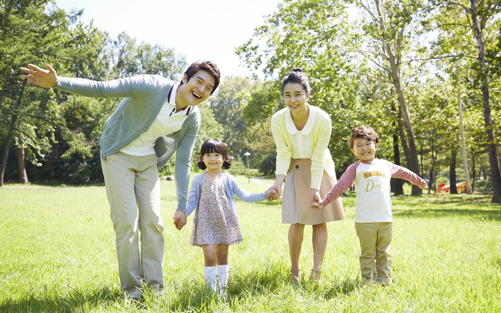 매뉴얼가이드 03 기업문화조성프로그램제작과지속시필요한사항 04 매뉴얼의적용을통해얻을수있는긍정적효과 이미만들어진규정이있는지먼저확인해보세요. 정확하게어떠한세부규정이있는지알아봐야합니다. 기업의조직문화를먼저평가하십시오. 그리고직원들이필요로하고원하는것, 기업에서쉽게접근가능한것이무엇인지찾아야합니다.