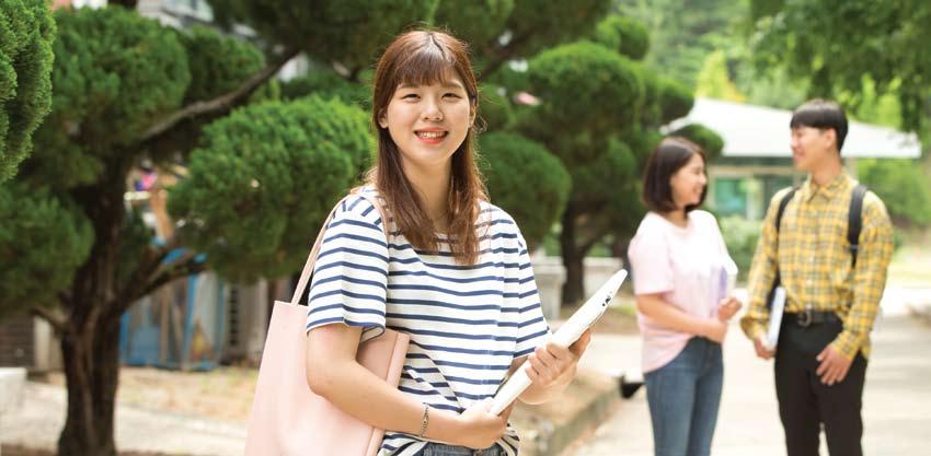 Chungbuk Health & Science University Department of Science and Technology 과학기술계열 반도체전자과 SK 하이닉스취업약정협약학과 매그나칩반도체, DB 하이텍산학협력협약학과 여러분과함께취업률