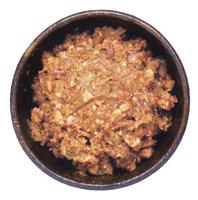 doenjang [ 된장 ] E After removing the liquid from the meju and brine mixture, the residual solid is aged to make doenjang.