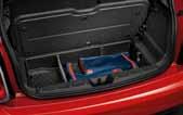 Luggage compartment floor net 51 47 0 010 565 \ 51,200 트렁크에서물건들이흐트러지지않도록그물을통해고정시켜줍니다. 특별한장비없이도설치가능하며, 사용하지않을경우에는간단히정리하여부피부담없이보관가능합니다.