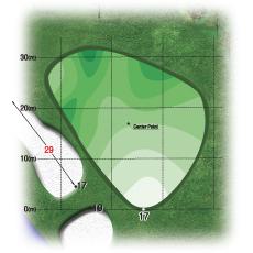 5m 하향 Hole 로 Tee Box 에들어서면파란잔디와백사장처럼늘어진긴 Beach