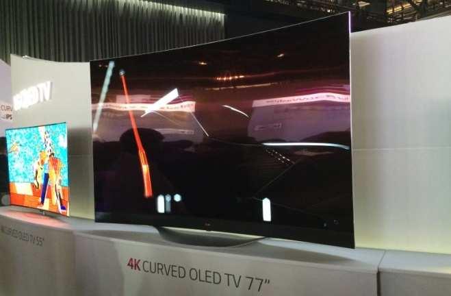 SECTOR REPORT CES 2014 2014 년 1 월 13 일 휘고크고깨끗한 TV 가대세!! Curved + UHD + 초대형 TV 의시대가도래 OLED TV 의대중화시기는늦어질전망 중국업체? 많이따라왔지만디테일은부족 TV 부문의 3 가지 Keywords CES2014 의중심에는 TV 가있었다.