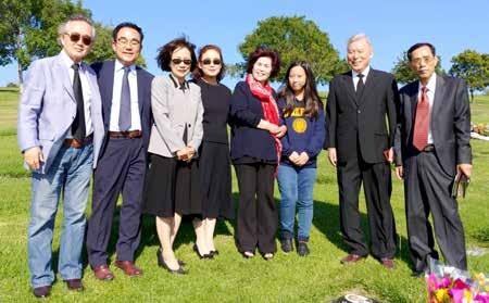 셋째 날 집회에서 성도들이 다함께 경배 와 찬챵을 드린 후, 이봉하 목사가 행복을 무료정신건강상담 및 세미나 월드미션대 & 한인기독교상담소 공동주최 월드미션대학교(총장 임성진 박사)와 한 인기독교상담소(소장 김화자 박사) 공동으 로 주최하는 한인커뮤니티를 위한 정신건강 세미나가 건강한 지역 한인 공동체를 섬기 정신건강세미나가 열리고 있다.