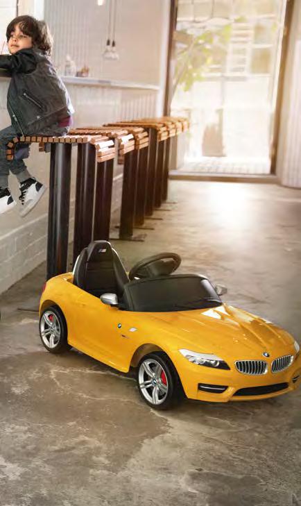 BMW LIFESTYLE BMW KIDS COLLECTION THE VEHICLE FLEET: 100% BMW. BMW Baby Racer III.