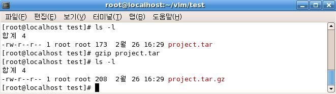 Chapter 2. 기본명령어 49 압축된내용을풀어줄때에는다음과같이입력한다. # gzip -d [ 압축된파일명] 그림 56 gzip 명령어 압축해제의경우에는다음과같이사용할수도있다. # gunzip [ 압축된파일명] gzip 명령은옵션을주어압축할수있다. gzip -? [ 압축할파일명] 의형식으로?